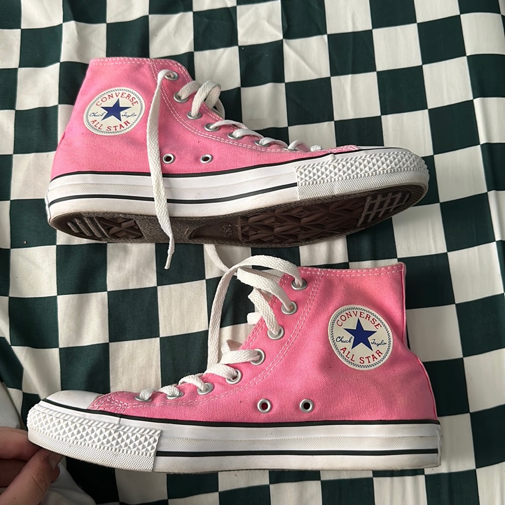 Pink high top converse size M7 W9
